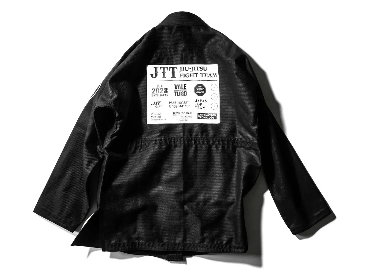 JTTオリジナル柔術衣Blackの背面