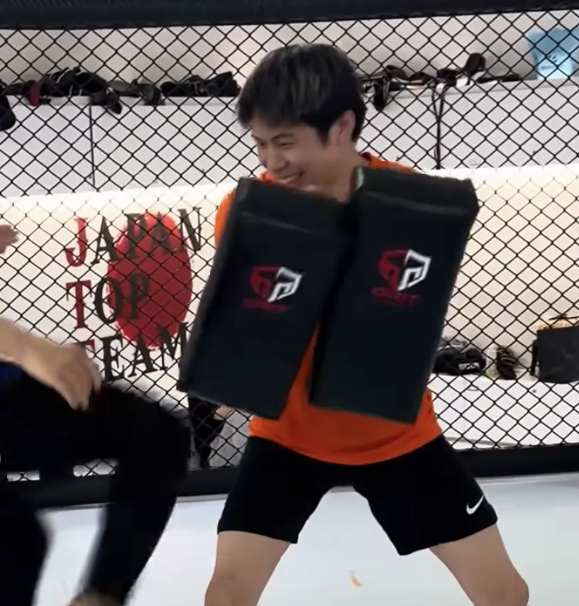 竹見浩史郎（トレーナー）