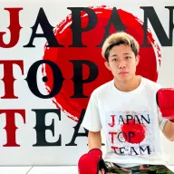 秋元 強真 の写真